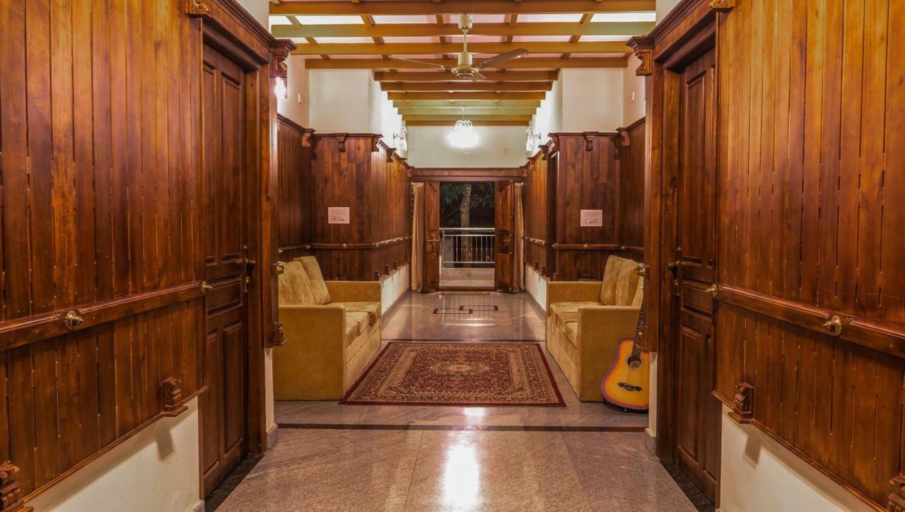 Aramana Holiday Inn Alappuzha Dış mekan fotoğraf