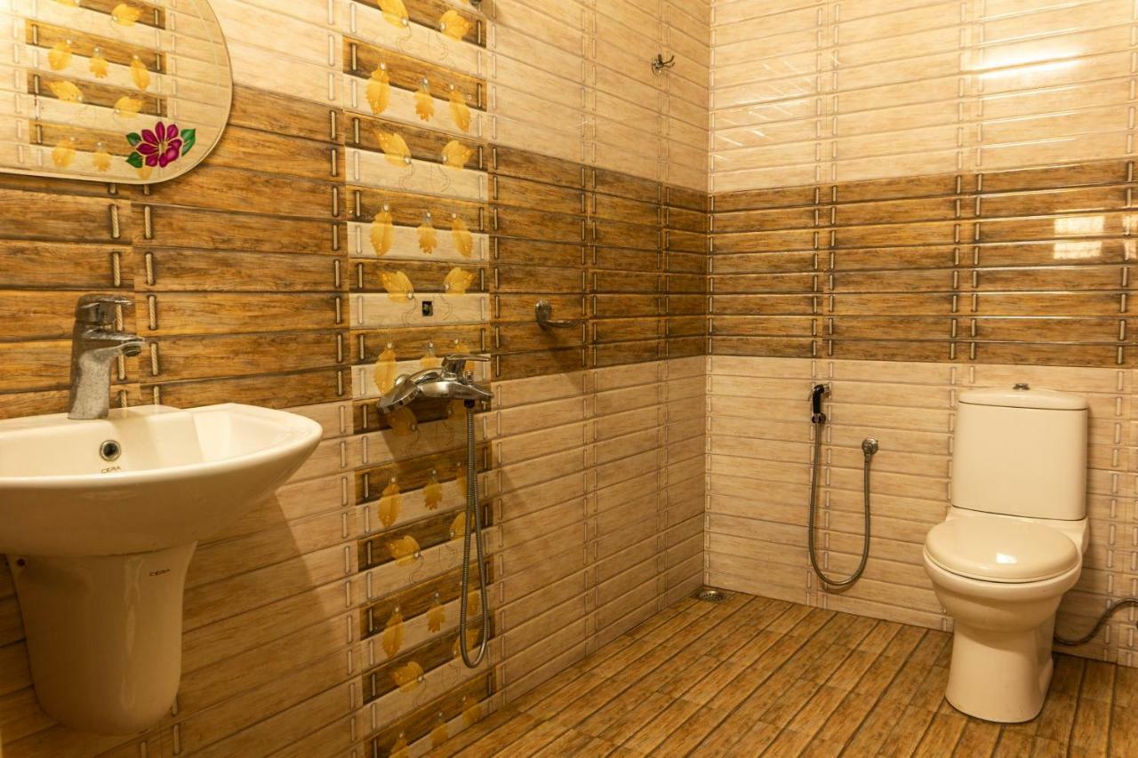 Aramana Holiday Inn Alappuzha Dış mekan fotoğraf